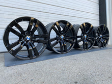 Load image into Gallery viewer, 20” BMW X5 X5m X6 X6m E70 F71 F15 300m Original Factory Black Wheels Rims OEM