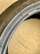 Load image into Gallery viewer, 1 Great Used Pirelli Cinturato P7 All Season Run Flat 225/40R18 7/32