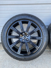 Load image into Gallery viewer, Black 20" Land Rover Range Rover OEM Factory Wheel & Tire Set Of 4 HSE LR3 72218