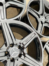 Load image into Gallery viewer, MERCEDES CLS550 AMG OEM Factory 18" Wheels Gloss Black 2008-2011 85004 NEW RARE