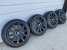 Load image into Gallery viewer, Black 20" Land Rover Range Rover OEM Factory Wheel & Tire Set Of 4 HSE LR3 72218