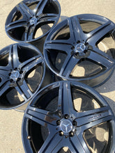 Load image into Gallery viewer, Set Of (4) FACTORY AMG MERCEDES G CLASS BLACK WHEELS  21&quot;X10 P/N A1644017002 OEM
