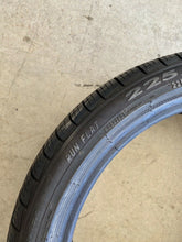 Load image into Gallery viewer, 1 Great Used Pirelli Cinturato P7 All Season Run Flat 225/40R18 7/32
